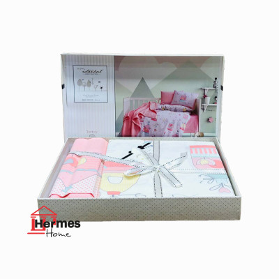 کالای خواب|روتختی کاوری رنفورس نوزادی ایی گجلر استانبول IYI GECELER ISTANBUL مدل: BIRDLY HOUSE SOMON کالای خواب|روتختی کاوری رنفورس نوزادی ایی گجلر استانبول IYI GECELER ISTANBUL مدل: BIRDLY HOUSE SOMON