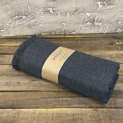 پتو و شال مبل|شال مبل ابعاد 200*170 مدل کلاسیک رنگ طوسی تیره